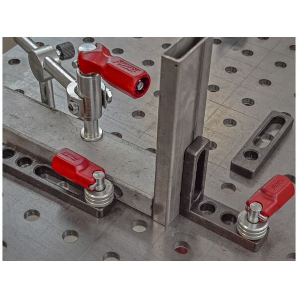 Equerre et butee pour table de soudage tf